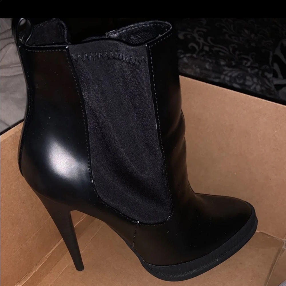 Zara Leather Black Womens Boots